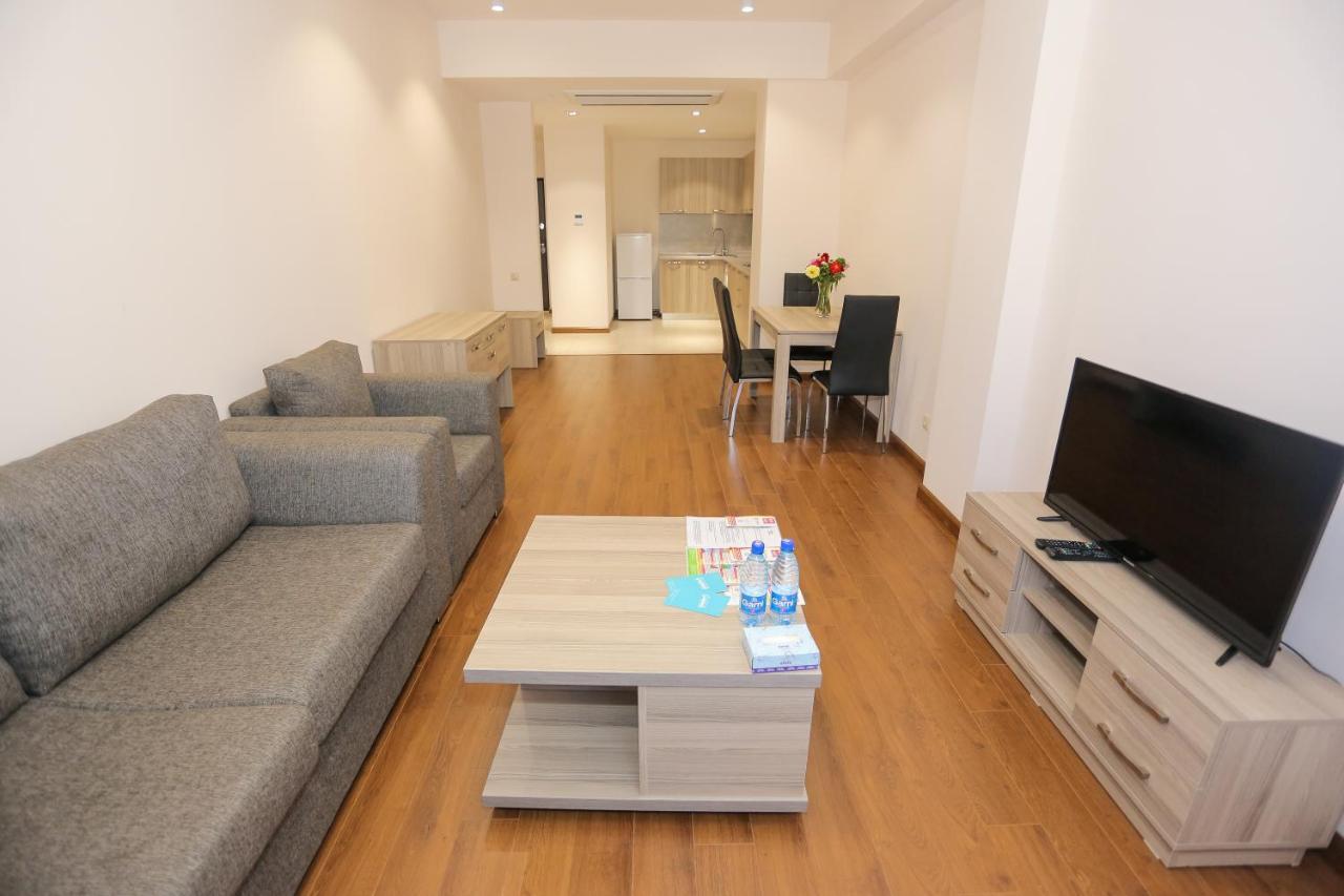 יירבאן Welcome City Center Apartments מראה חיצוני תמונה