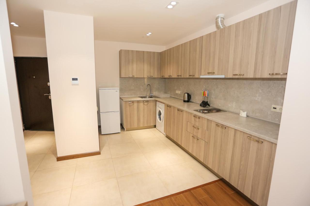 יירבאן Welcome City Center Apartments מראה חיצוני תמונה