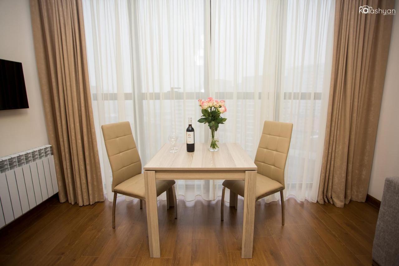 יירבאן Welcome City Center Apartments מראה חיצוני תמונה