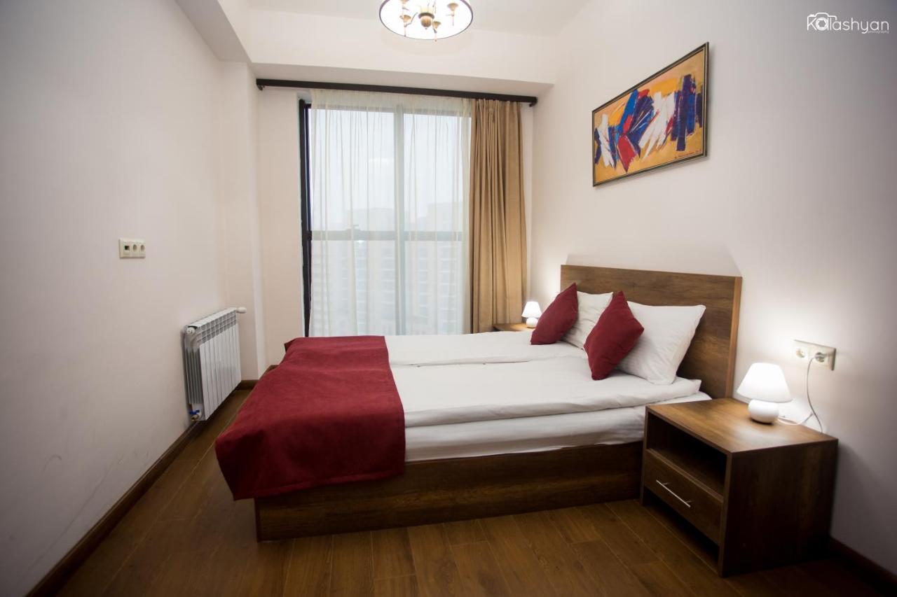 יירבאן Welcome City Center Apartments מראה חיצוני תמונה