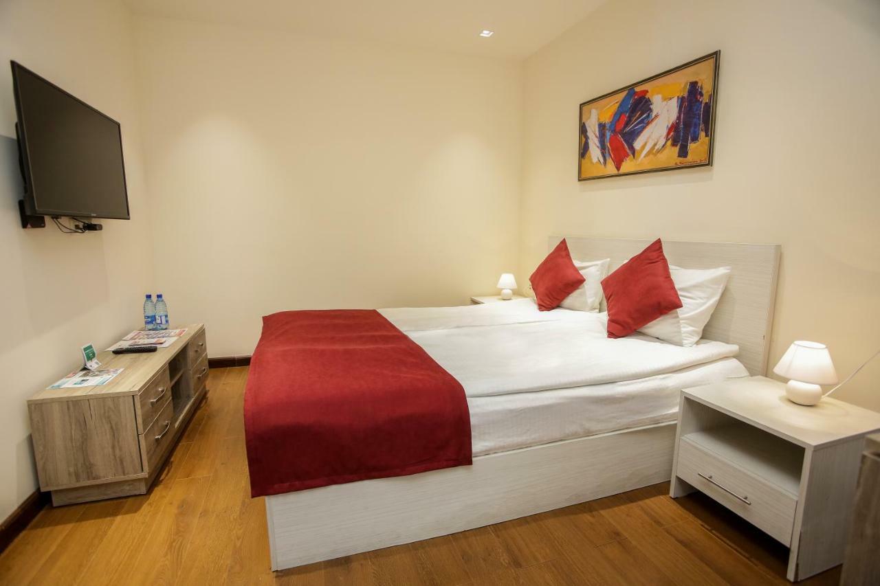 יירבאן Welcome City Center Apartments מראה חיצוני תמונה