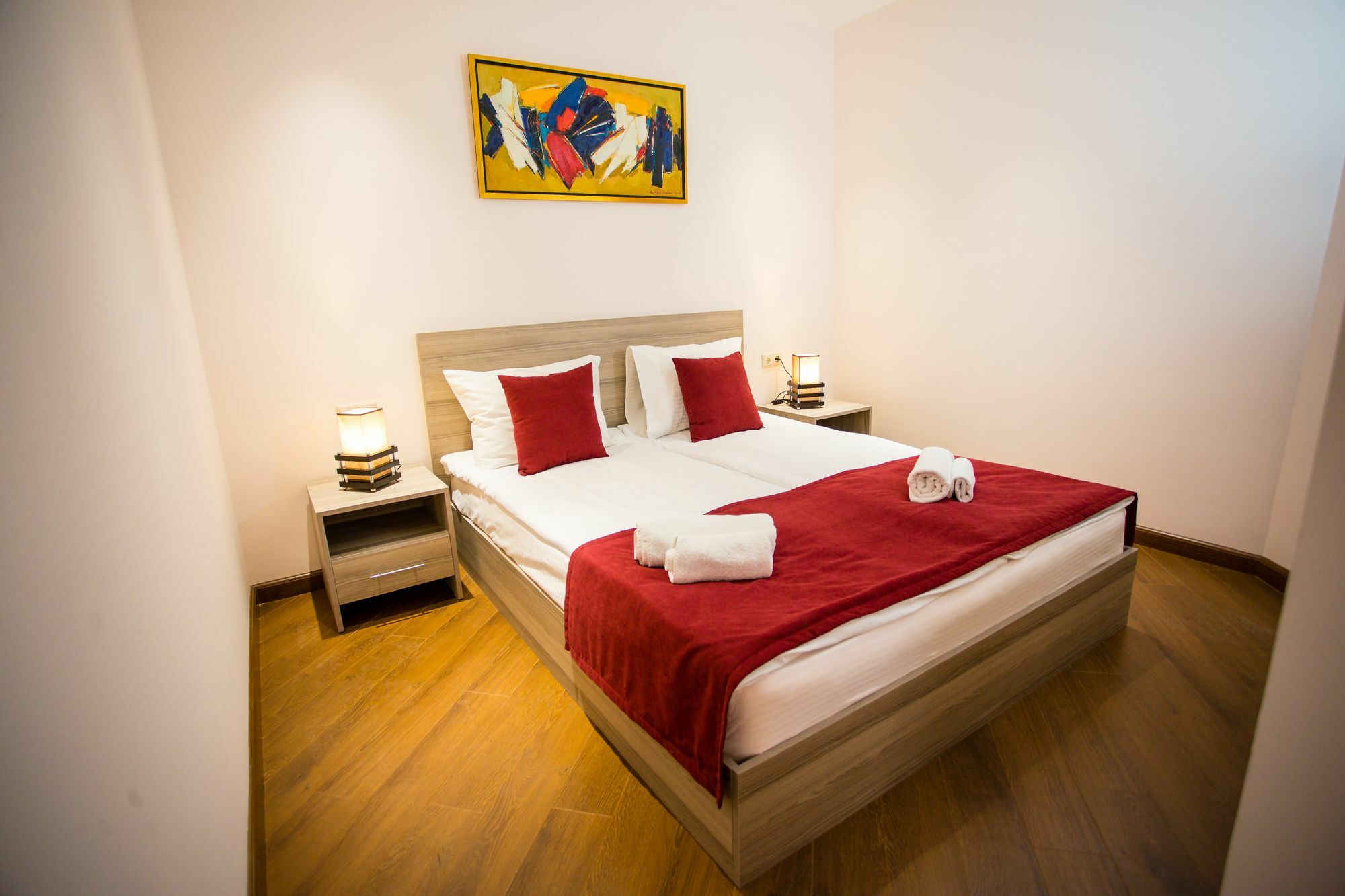 יירבאן Welcome City Center Apartments מראה חיצוני תמונה
