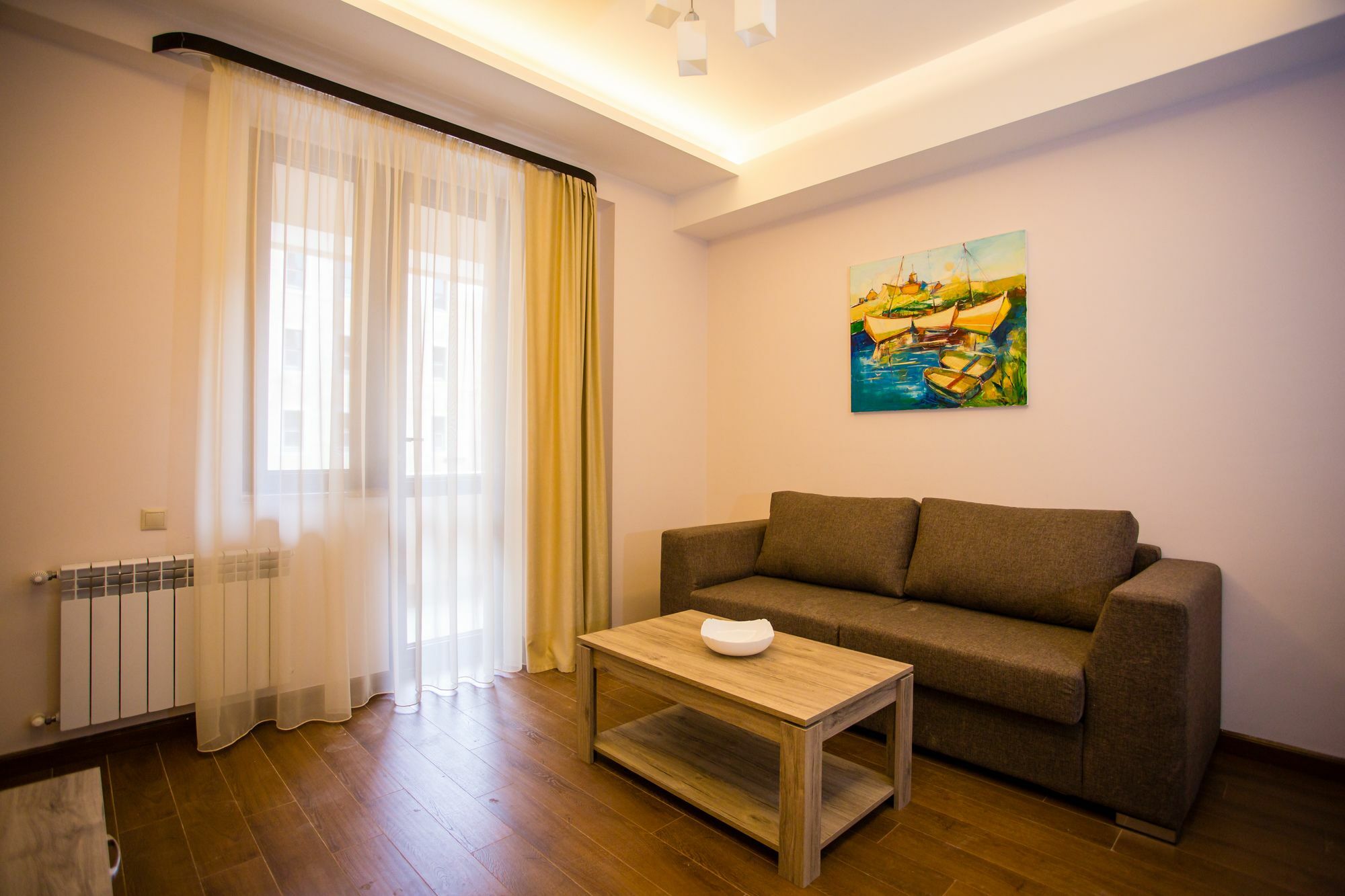 יירבאן Welcome City Center Apartments מראה חיצוני תמונה